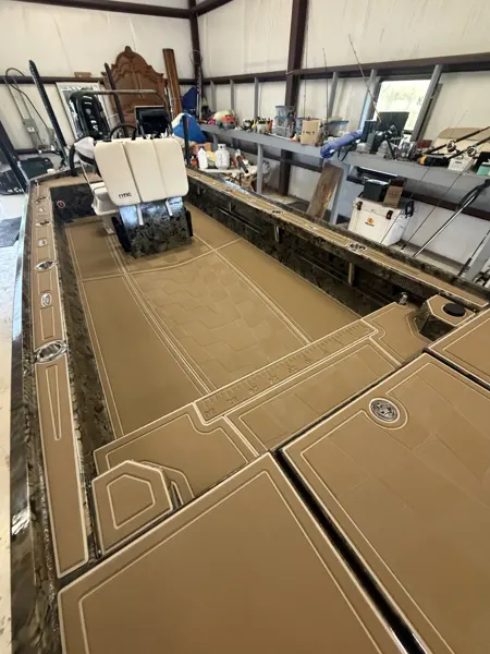 Top Deck Designs boating project photo.