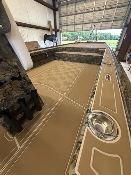 Top Deck Designs boating project photo.