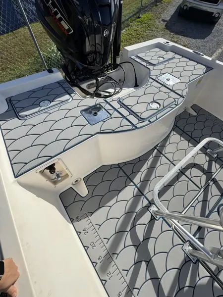 Top Deck Designs custom flooring detail photo.