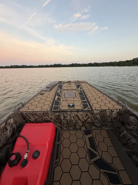 Top Deck Designs hunting project photo.