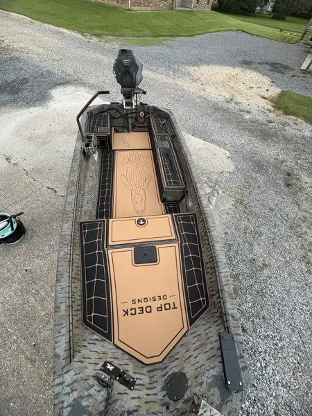 Top Deck Designs hunting project photo.