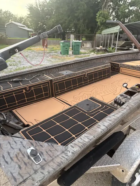 Top Deck Designs hunting project photo.