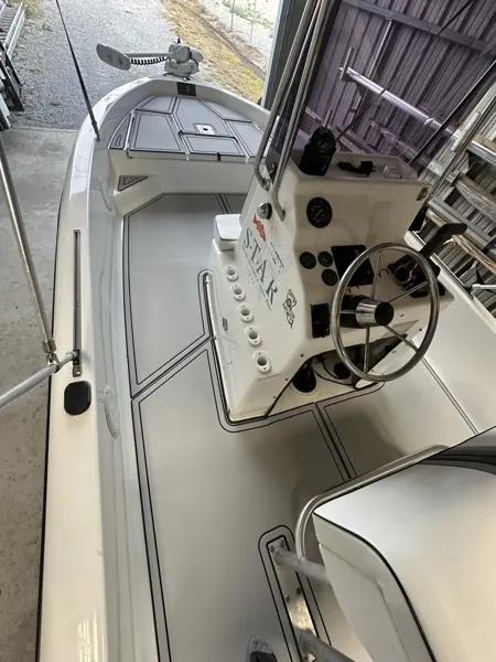 Top Deck Designs boating project photo.