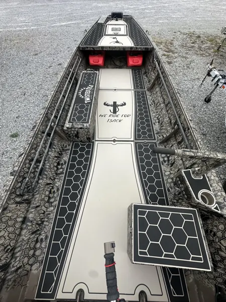Top Deck Designs hunting project photo.