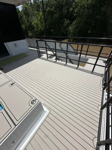 Top Deck Designs other project photo.