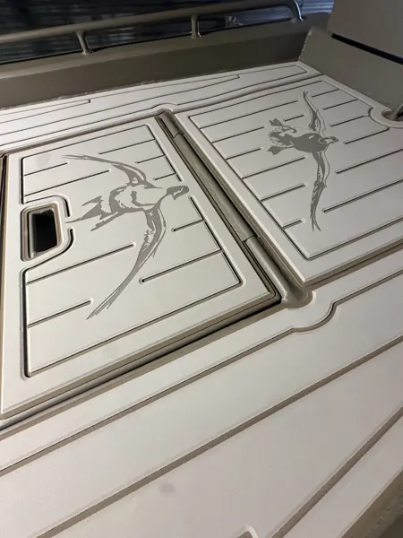 Top Deck Designs custom flooring detail photo.